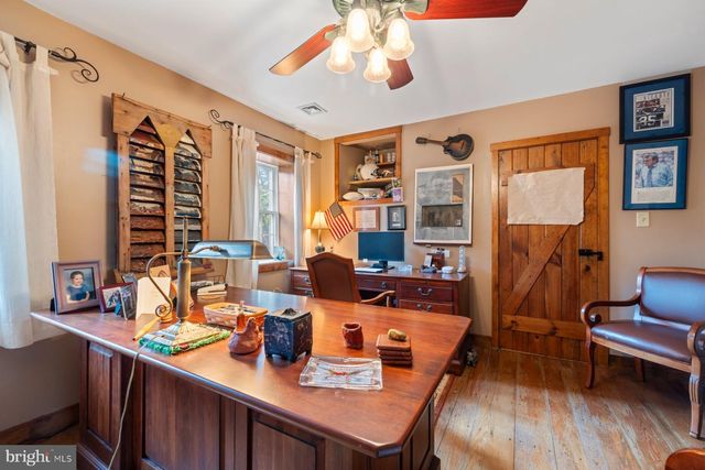 741 WYNDAMERE RD, Lewisberry, PA 17339