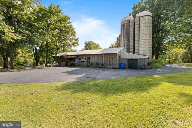 741 WYNDAMERE RD, Lewisberry, PA 17339