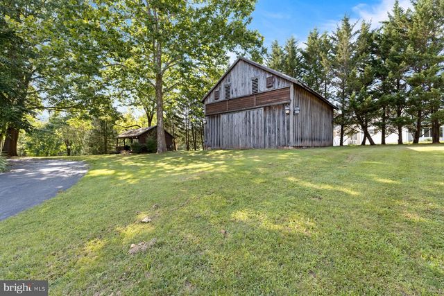 741 WYNDAMERE RD, Lewisberry, PA 17339