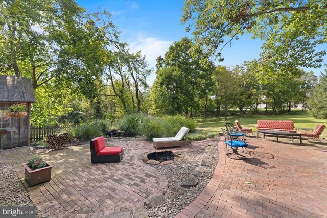 741 WYNDAMERE RD, Lewisberry, PA 17339