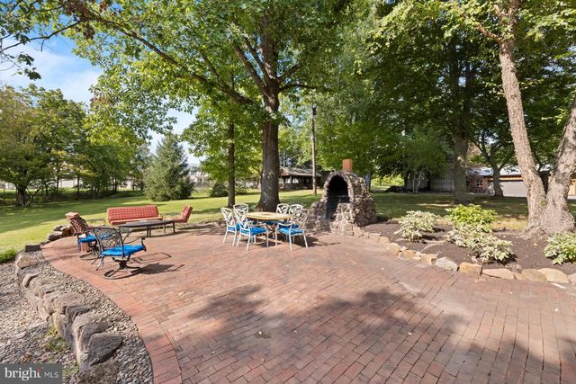 741 WYNDAMERE RD, Lewisberry, PA 17339