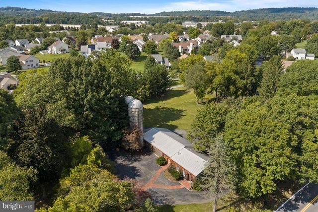 741 WYNDAMERE RD, Lewisberry, PA 17339