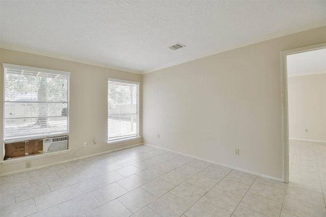 2915 Valley Rose Drive, Kingwood, TX 77339