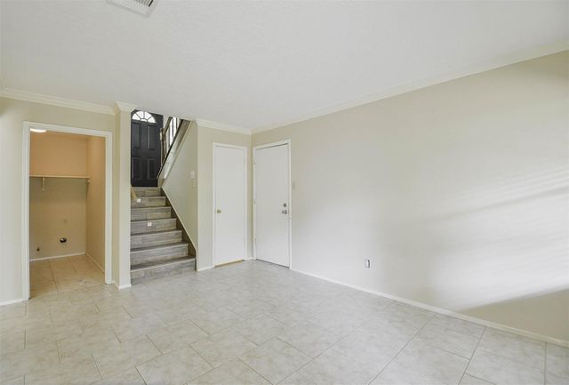 2915 Valley Rose Drive, Kingwood, TX 77339