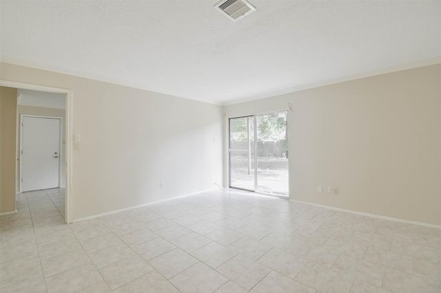 2915 Valley Rose Drive, Kingwood, TX 77339