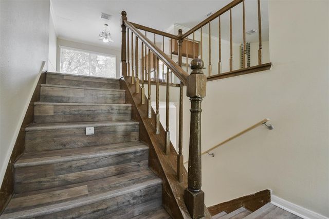 2915 Valley Rose Drive, Kingwood, TX 77339