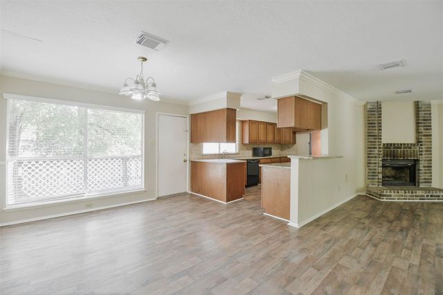 2915 Valley Rose Drive, Kingwood, TX 77339