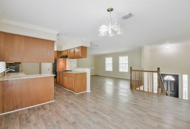 2915 Valley Rose Drive, Kingwood, TX 77339