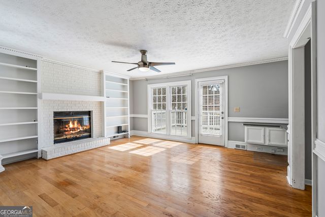 586 Clubland Circle SE, Conyers, GA 30094