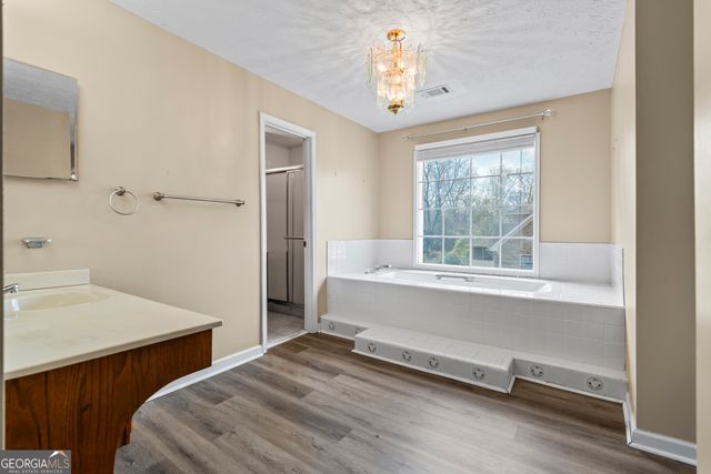 586 Clubland Circle SE, Conyers, GA 30094