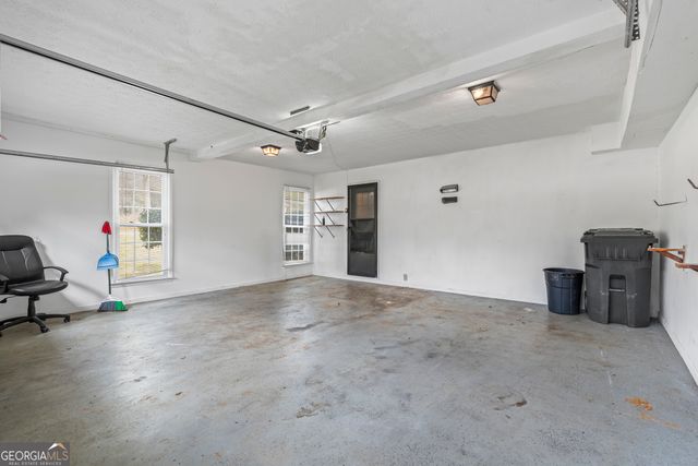 586 Clubland Circle SE, Conyers, GA 30094