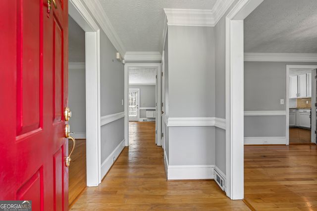 586 Clubland Circle SE, Conyers, GA 30094