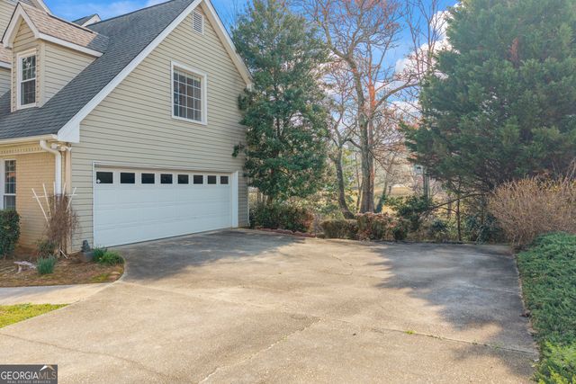 586 Clubland Circle SE, Conyers, GA 30094