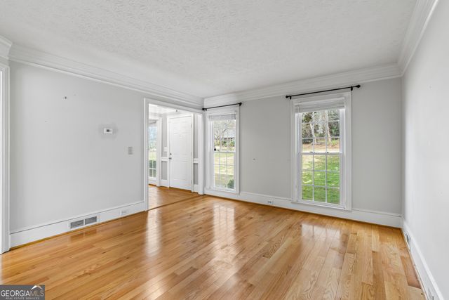 586 Clubland Circle SE, Conyers, GA 30094