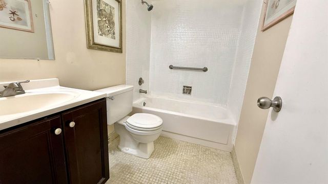 79 Lyndhurst D, Deerfield Beach, FL 33442