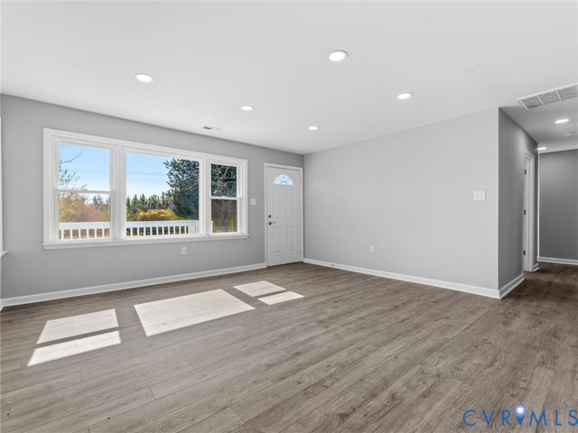 14530 Lodore Rd, Amelia, VA 23002