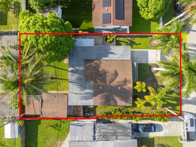 4873 SW 44th Ter, Dania Beach, FL 33314