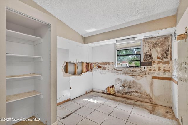 971 Gannet Avenue NW, Palm Bay, FL 32907