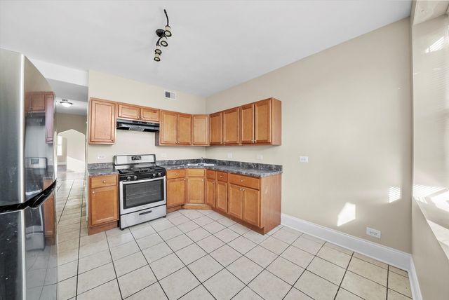 1105 S Richmond Street, Chicago, IL 60612