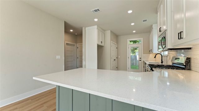 1303 SW Journey Lane, Bentonville, AR 72712