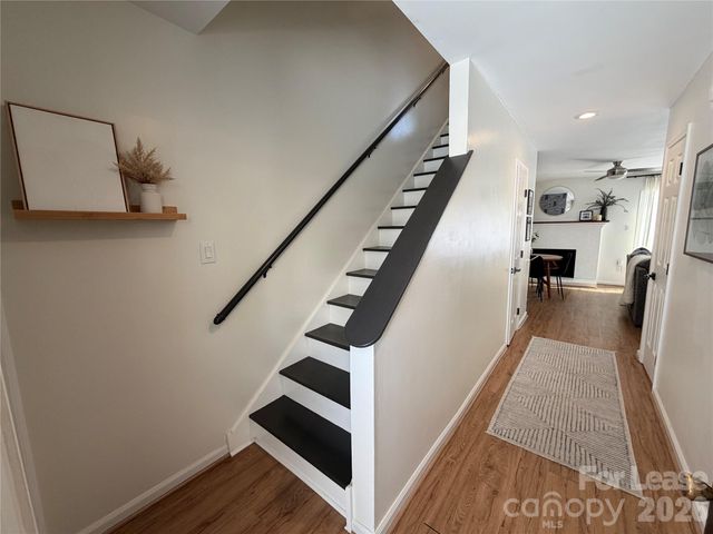 2757 Von Thuringer Court, Charlotte, NC 28210