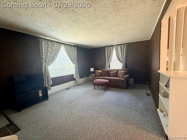 6212 Roberta Street, Burton, MI 48509