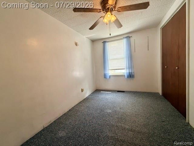 6212 Roberta Street, Burton, MI 48509