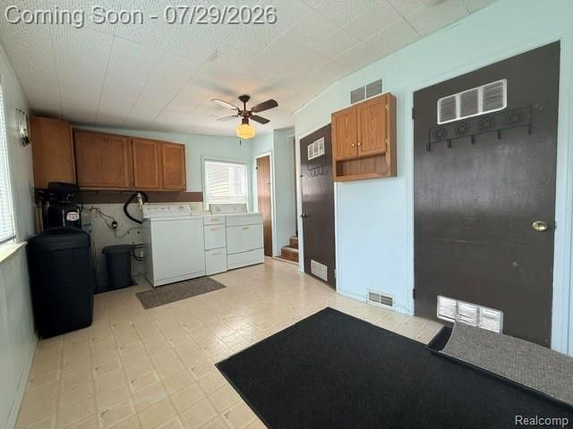 6212 Roberta Street, Burton, MI 48509
