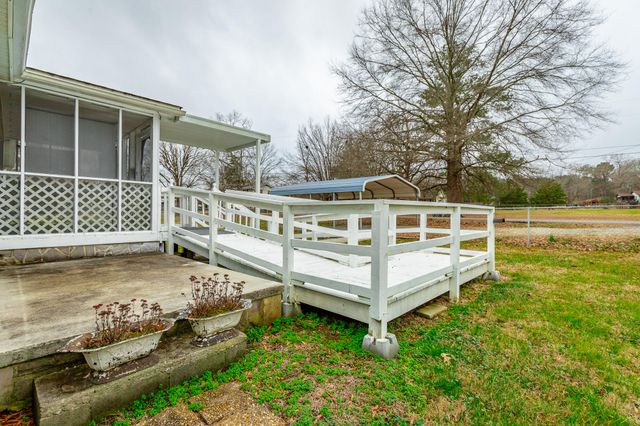 89 Bowling Road, Ringgold, GA 30736