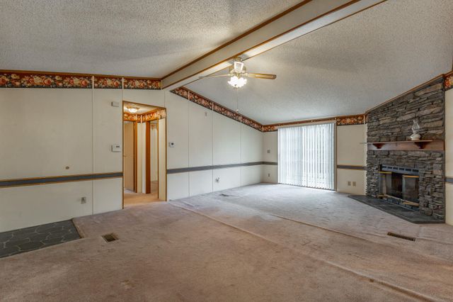 89 Bowling Road, Ringgold, GA 30736