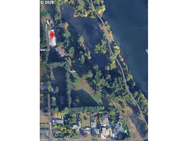 260 Greenleaf Ave, Eugene, OR 97401