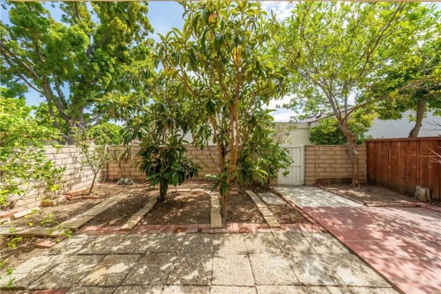 1 Bayberry Way, Irvine, CA 92612