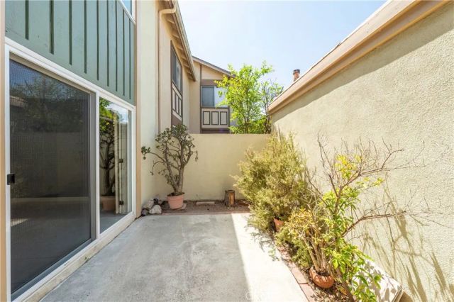 1 Bayberry Way, Irvine, CA 92612