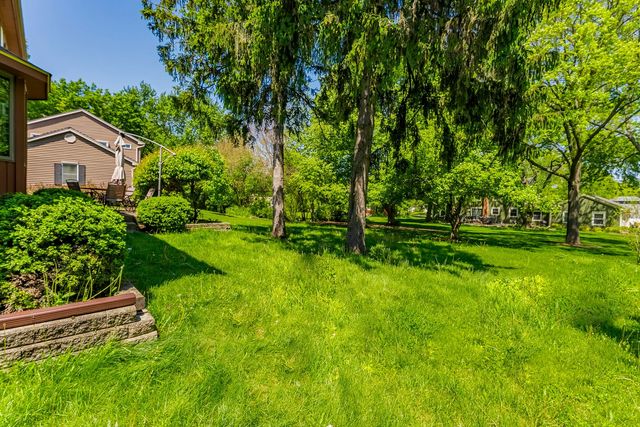 150 Shady Lane, Bartlett, IL 60103