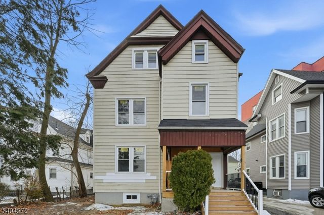 75 Washington St, East Orange City, NJ 07017