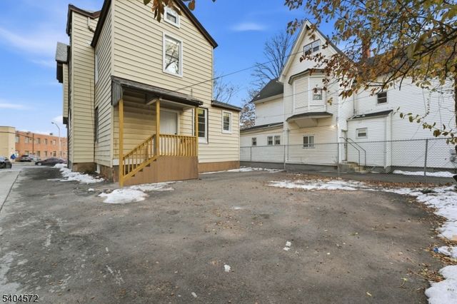 75 Washington St, East Orange City, NJ 07017