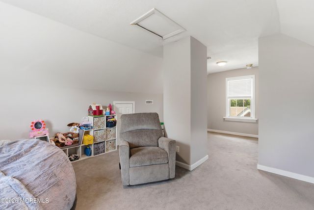 134 Lakeside Boulevard, Hamilton, NJ 08610