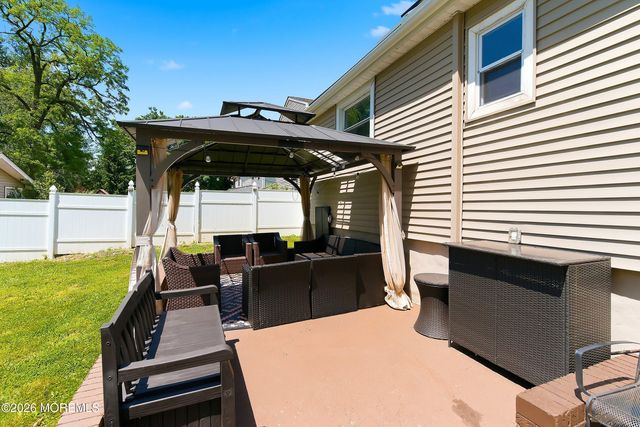 134 Lakeside Boulevard, Hamilton, NJ 08610