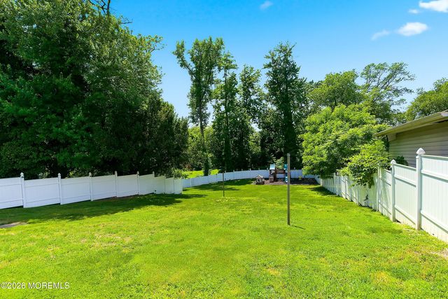 134 Lakeside Boulevard, Hamilton, NJ 08610