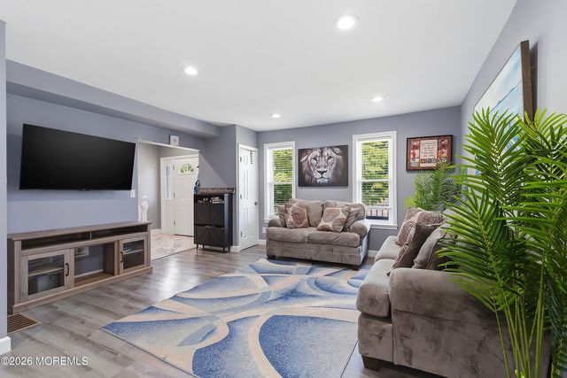 134 Lakeside Boulevard, Hamilton, NJ 08610