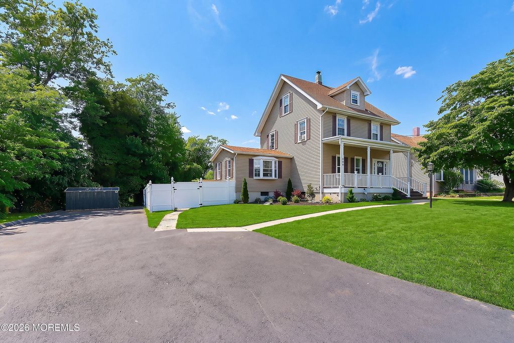 134 Lakeside Boulevard, Hamilton, NJ 08610