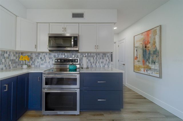 2109 BAYSHORE DRIVE, Belleair Beach, FL 33786