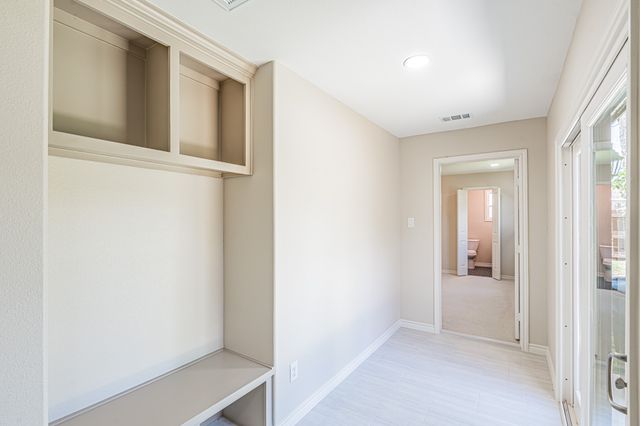 5700 Tracyne Drive, Westworth Village, TX 76114