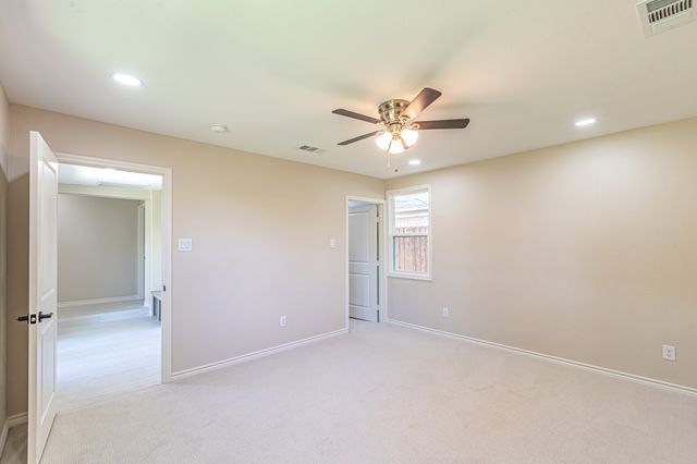 5700 Tracyne Drive, Westworth Village, TX 76114