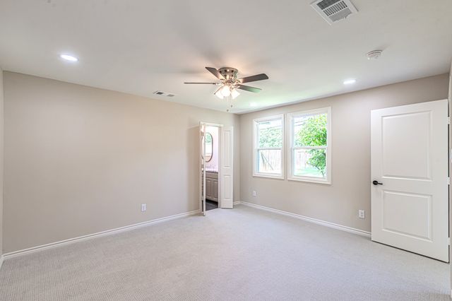 5700 Tracyne Drive, Westworth Village, TX 76114