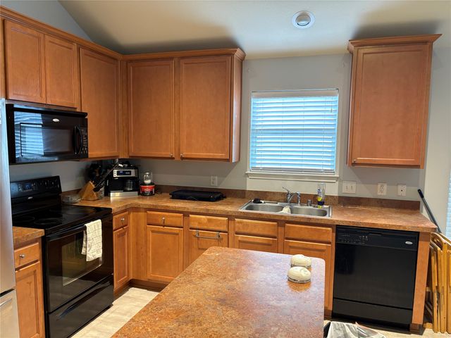 7810 Sickle Circle, Dallas, TX 75241