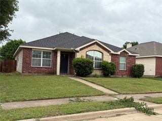 7810 Sickle Circle, Dallas, TX 75241