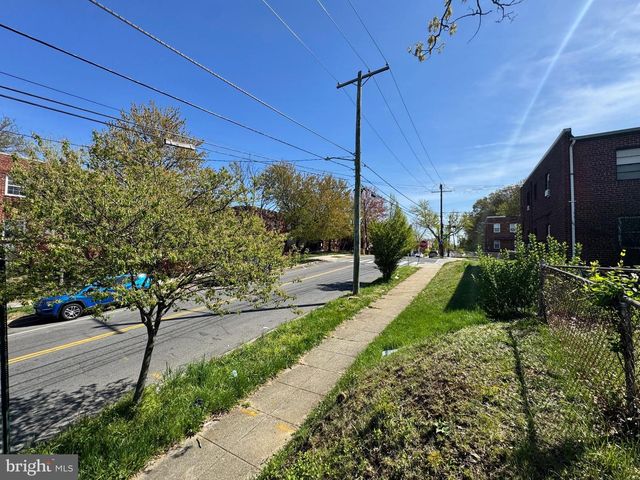 2309 IRVING ST SE, Washington, DC 20020