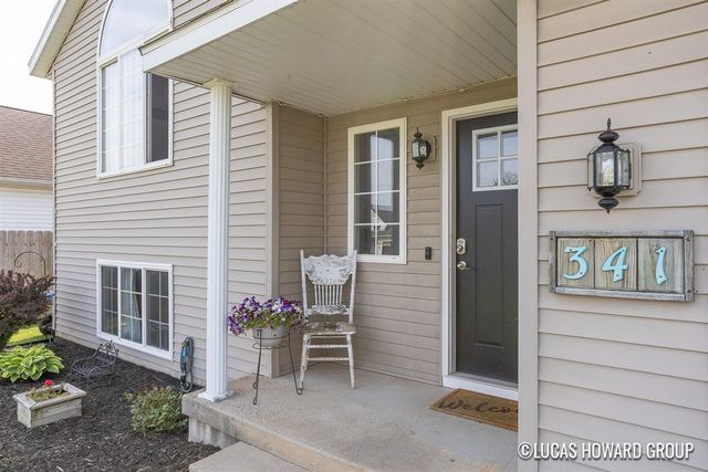 341 Pioneer Trail, Cedar Springs, MI 49319