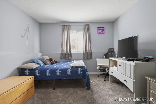 341 Pioneer Trail, Cedar Springs, MI 49319